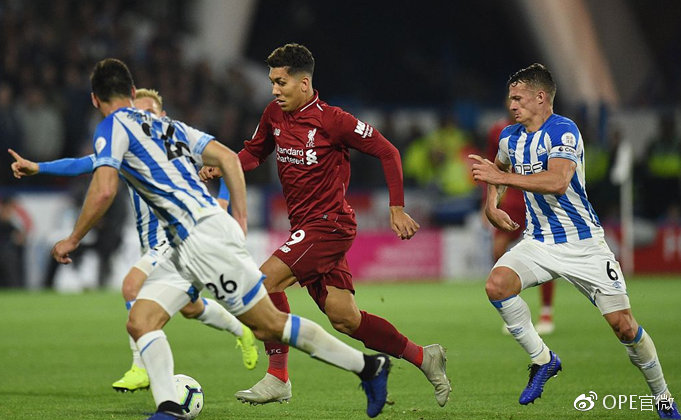 阿森纳客场击败哈德斯菲尔德,获得三分球