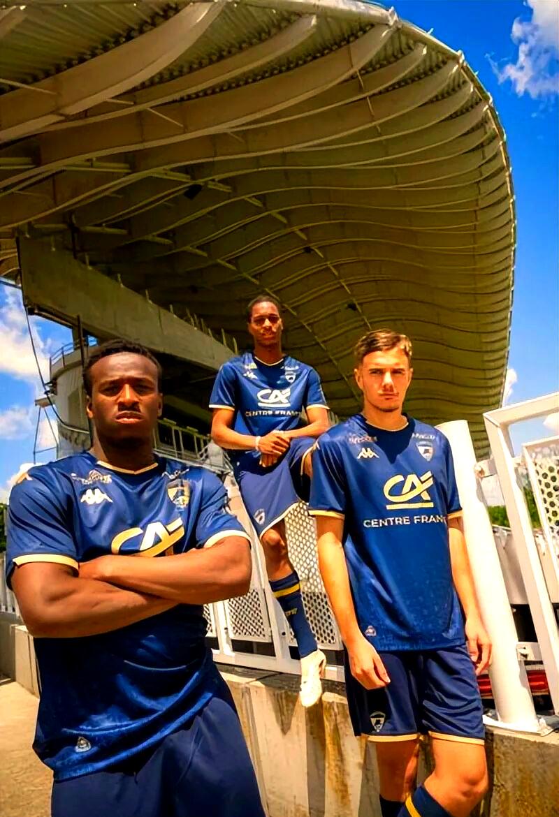 亚博官网-克莱蒙足球队获得宝贵胜利,喜迎胜利英语