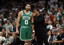 塔图姆缺阵绿军大胜魔术